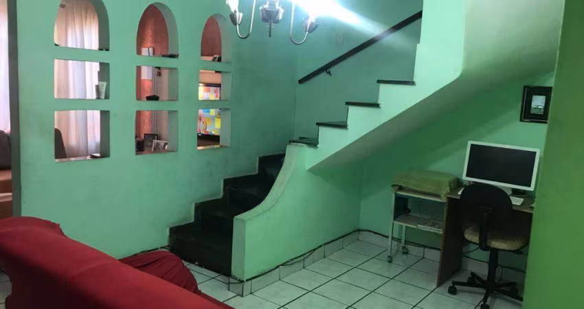 Sobrado com 4 dormitórios à venda, 175 m² por R$ 595.000,00 - Sacomã - São Paulo/SP