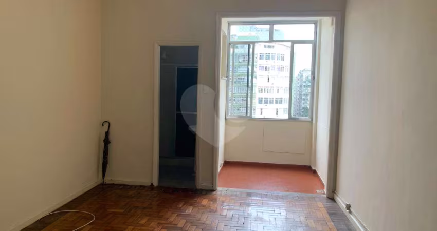 Apartamento com 1 quartos à venda em Copacabana - RJ