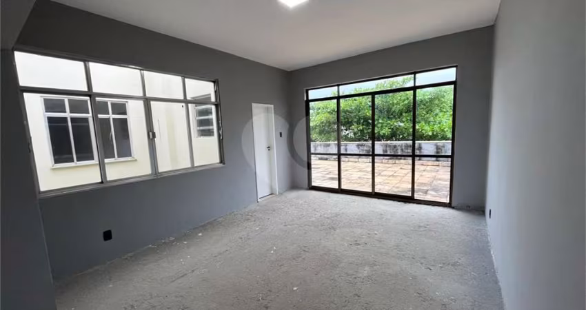 Cobertura com 5 quartos à venda em Grajaú - RJ