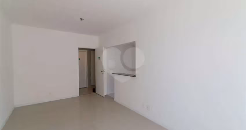 Apartamento com 2 quartos à venda na Rua Torres Homem, --, Grajaú, Rio de Janeiro