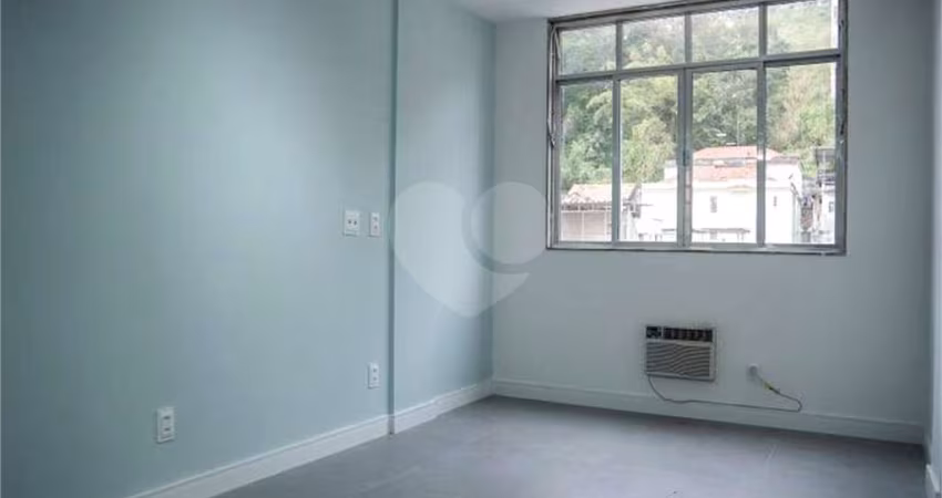 Apartamento com 2 quartos à venda em Centro - RJ