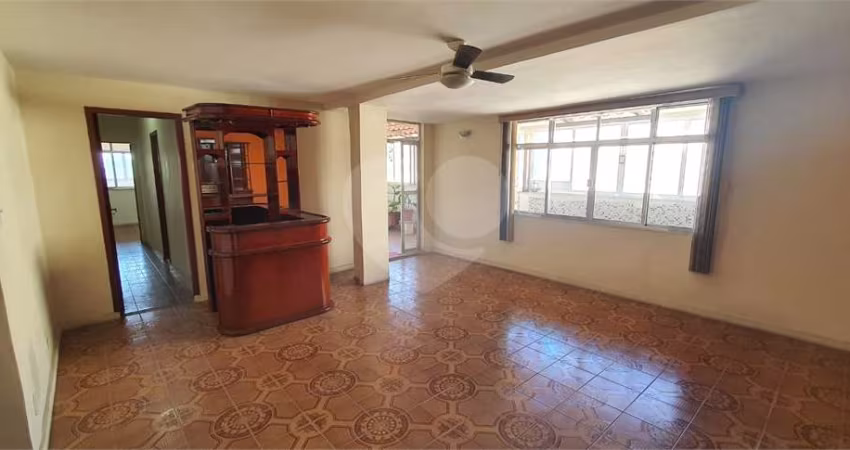 Apartamento com 2 quartos à venda em São Cristóvão - RJ