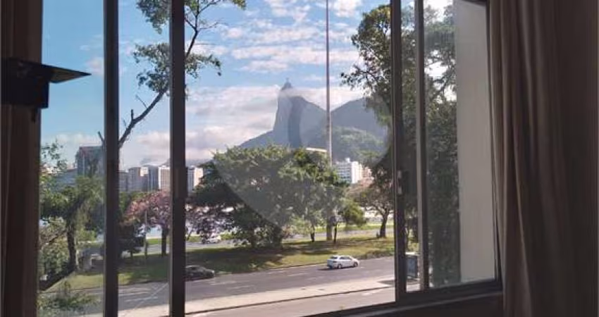 Apartamento com 2 quartos à venda em Botafogo - RJ