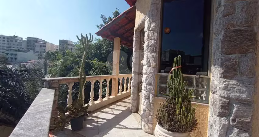 Casa com 4 quartos à venda na Nísia Floresta, --, Grajaú, Rio de Janeiro