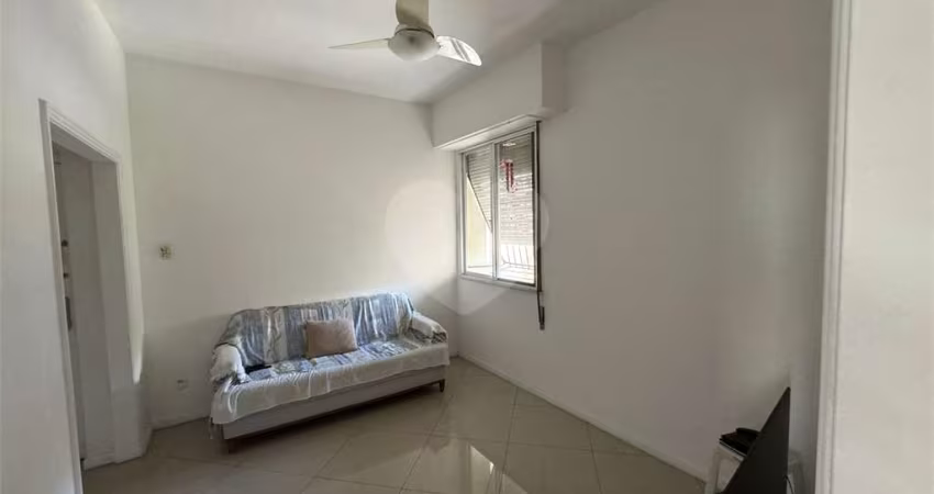 Apartamento com 3 quartos à venda em Rio Comprido - RJ