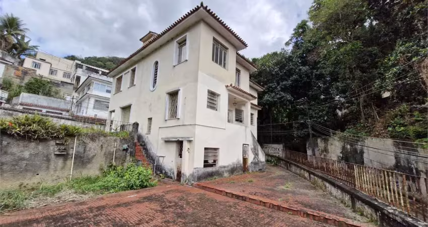 Casa com 4 quartos à venda em alto da boa vista - rj