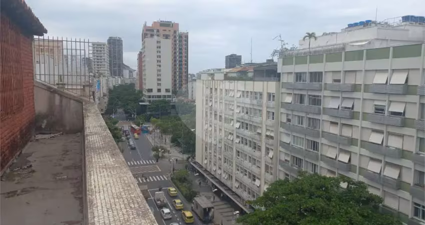 Cobertura com 5 quartos à venda em Leblon - RJ