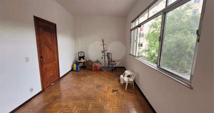 Apartamento com 2 quartos à venda em Rio Comprido - RJ