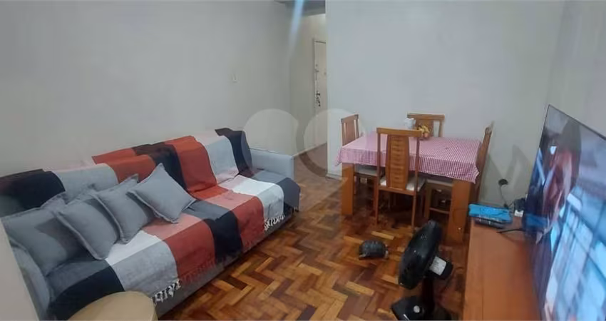 Apartamento com 3 quartos à venda em Flamengo - RJ
