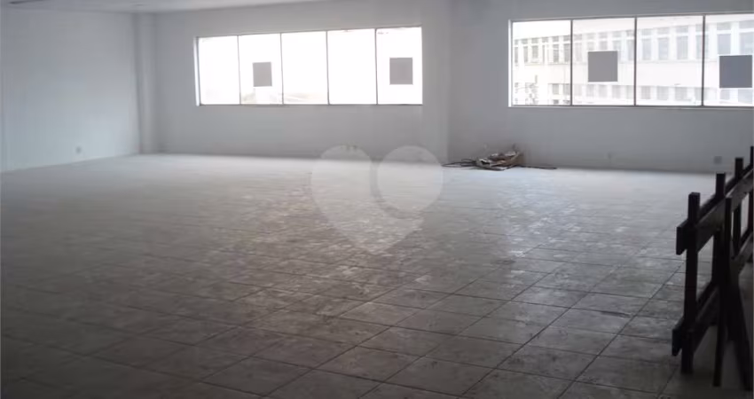 Prédio inteiro à venda ou para locação em Saúde - RJ