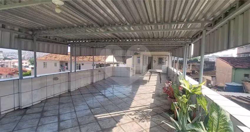 Apartamento com 3 quartos à venda em riachuelo - rj