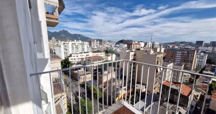 Apartamento com 2 quartos à venda em Tijuca - RJ