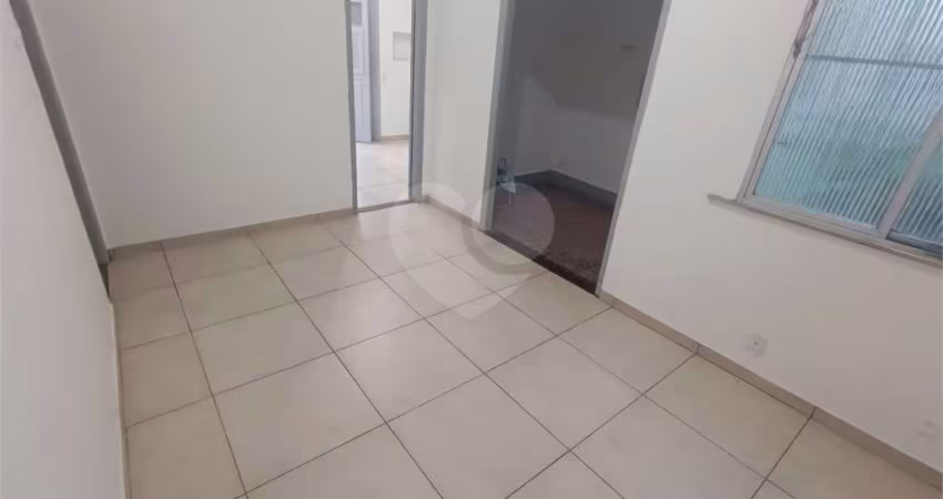 Apartamento com 4 quartos para locação em Maracanã - RJ