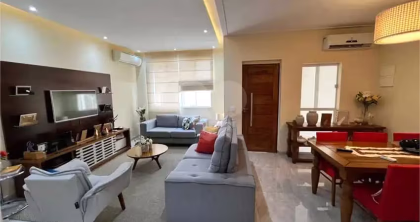 Casa em condomínio fechado com 4 quartos à venda na Rua Marquês de Valença, --, Tijuca, Rio de Janeiro
