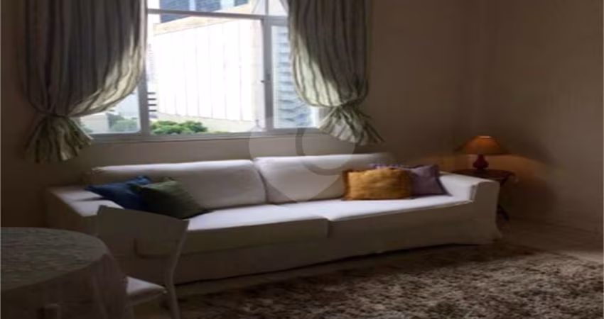 Apartamento com 2 quartos à venda em Centro - RJ