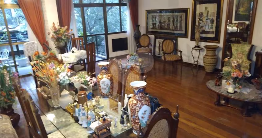 Apartamento com 4 quartos à venda em Tijuca - RJ