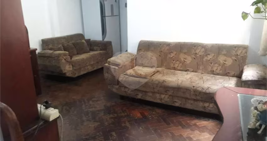 Apartamento com 2 quartos à venda em Centro - RJ