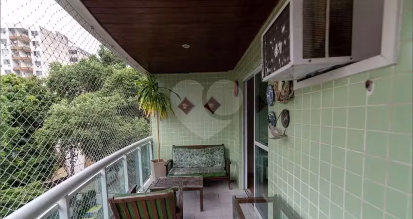 Apartamento com 3 quartos à venda na Rua Deputado Soares Filho, --, Tijuca, Rio de Janeiro