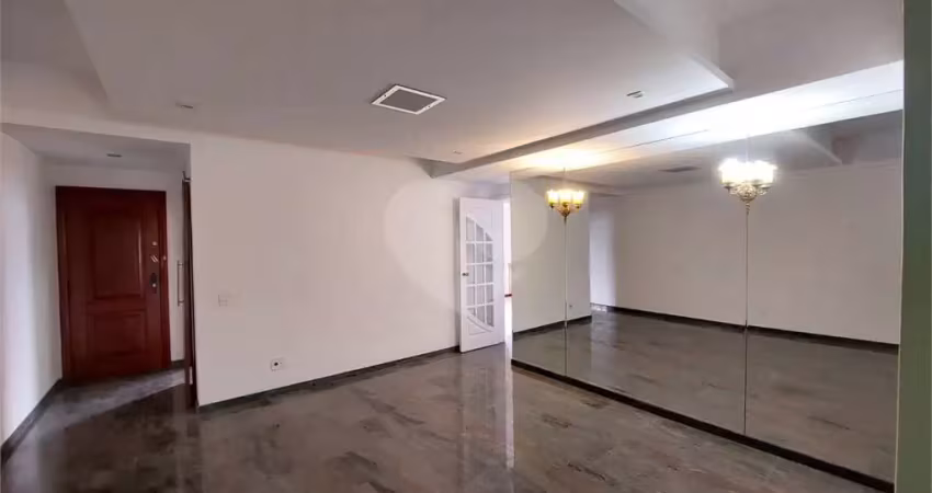 Apartamento com 3 quartos à venda na Gonçalves Crespo, --, Tijuca, Rio de Janeiro