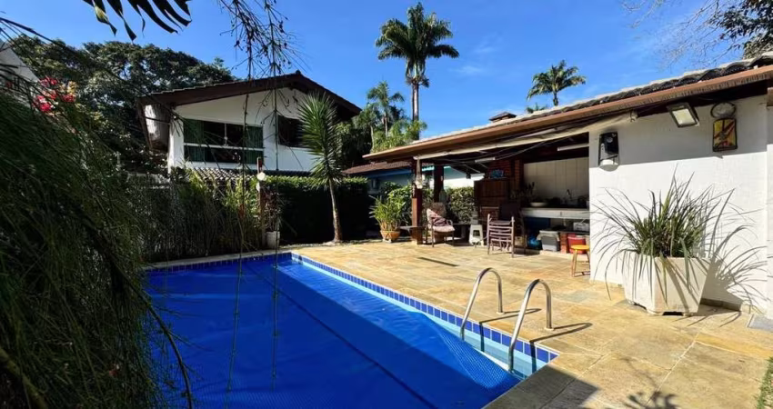 Casa à Venda na Riviera de São Lourenço.