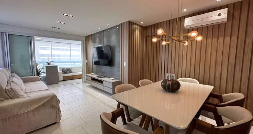 Apartamento (decorado) na Riviera de São Lourenço.