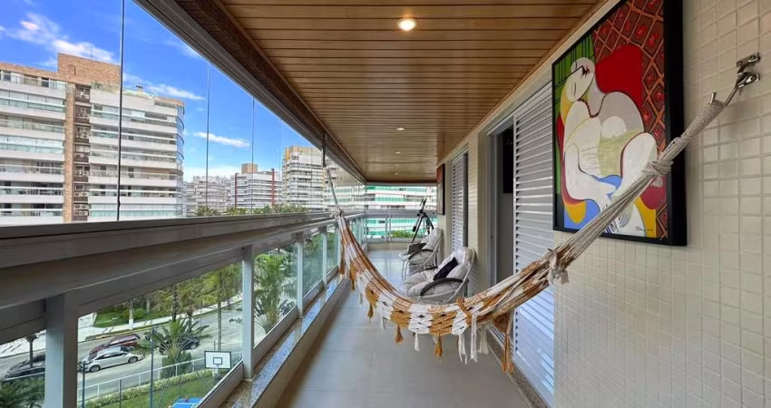Apartamento de 3 dormitórios à Venda na Riviera de São Lourenço.