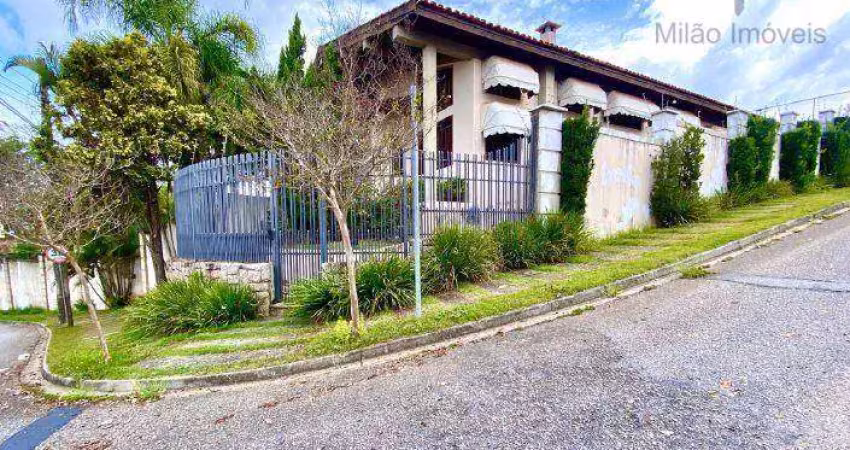 Casa Térrea para  Locação no bairro Campolim ( Eltonville) 5 dormitórios, 10 banheiros e piscina