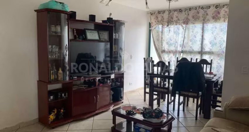 Apartamento a venda com 70m² 03 dormitórios  em interlagos
