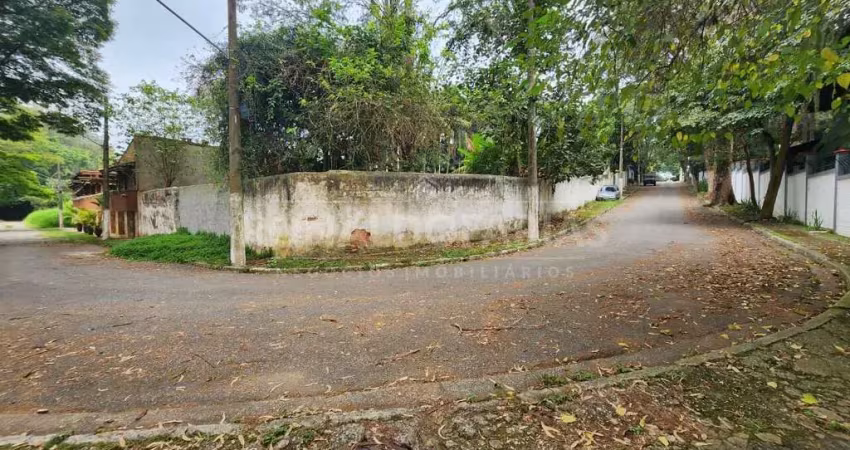 Terreno à venda em frente ao clube de campo do castelo 1.264 m²