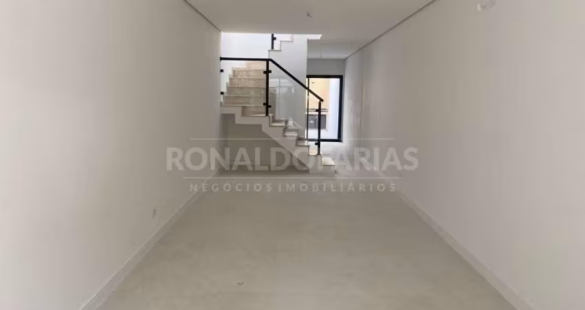 Sobrado a venda com  120 M²,03 suítes na região de santo Amaro