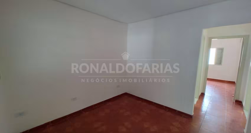 Casa térrea para Locação Comercial e ou Residencial Parque Brasil ao lado da estação CPTM Grajau