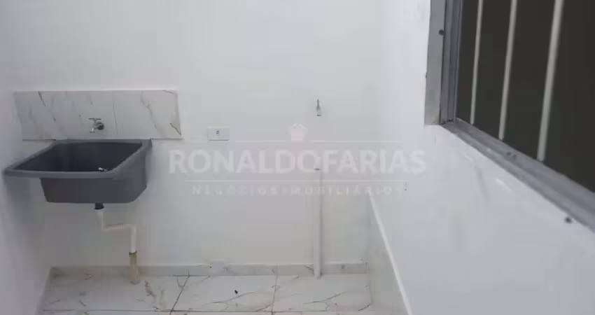 Casa locação, 1 quarto cozinha e banheiro - socorro