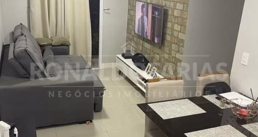 Casa à venda com 2 dormitórios e 1 vaga na região do Jardim Iracema.