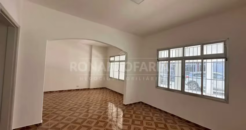 Casa Térrea  03 dormitórios para  Venda no Jardim das Embuias -