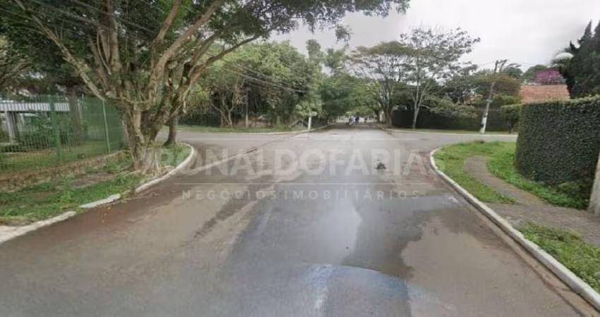 Terreno a Venda no Bolsão Residencial de Interlagos com 671 m²