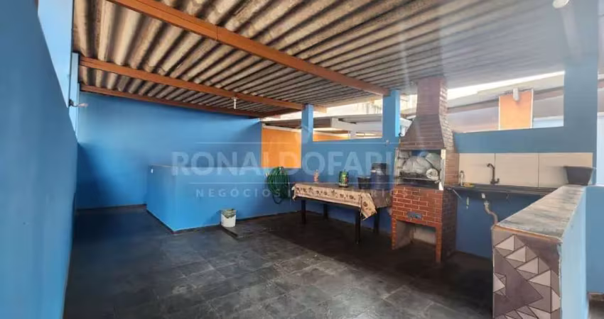 Casa a venda no jardim reimberg com 2 dormitórios com 2 vagas de garagem