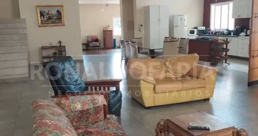 Casa a venda no bolsão de interlagos com 4 dormitórios 2 suítes e 4 vagas de garagem
