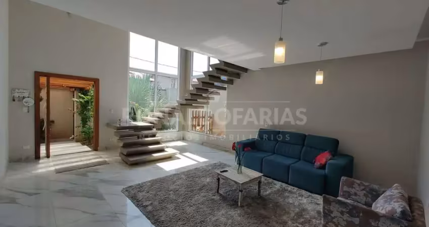 Casa a venda no bolsão de interlagos 4 suites e 6 vagas na garagem