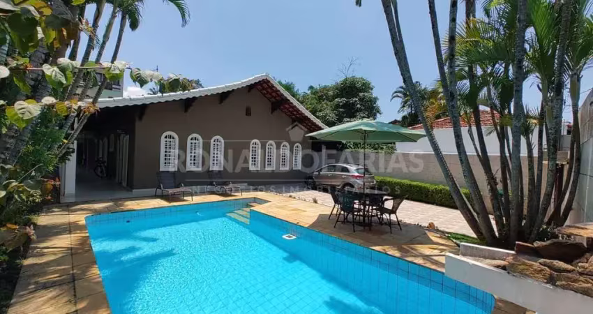 Casa Térrea para Venda Bolsão de Interlagos com piscina