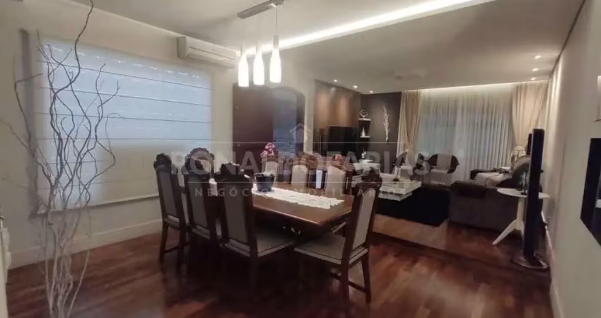 Casa a venda em interlagos com 3 dormitórios 1 suíte e 2 vagas de garagem