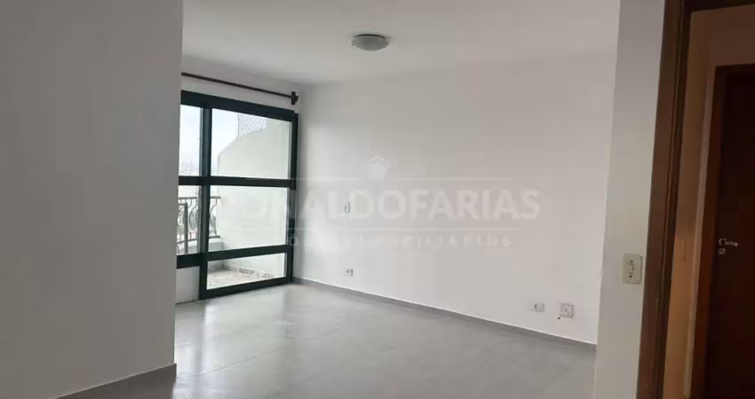 Apartamento a venda com 02 dormitórios em interlagos