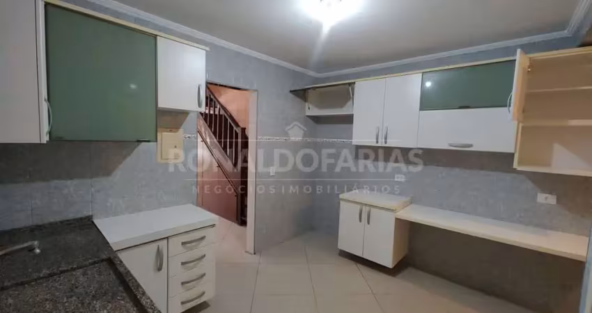 Sobrado a venda no jardim represa, muito bem conservado