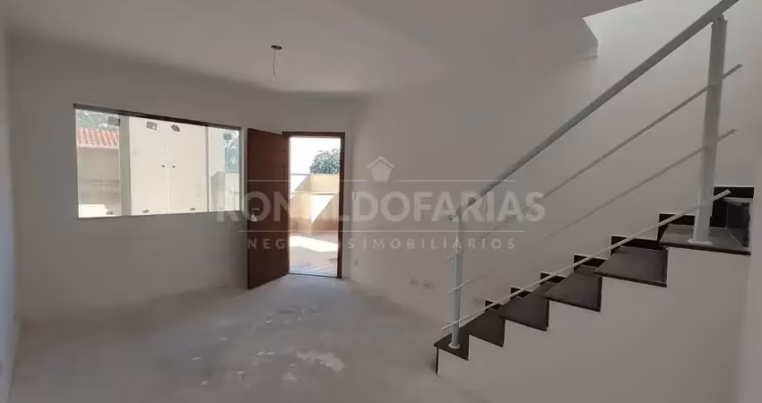 Sobrado a venda em condominio fechado com  03 dormitorios sendo 01 suite na regiao de interlagos.