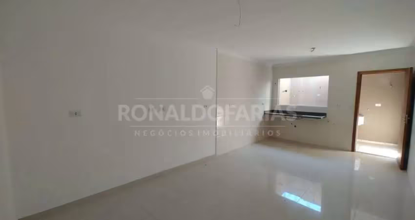 Sobrado a venda em condominio fechado com  03 dormitorios sendo 01 suite na regiao de Interlagos.