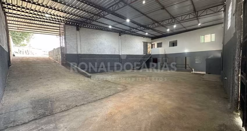 Galpão Comercial para Venda no Bairro da Cidade Dutra 832 metros de Terreno