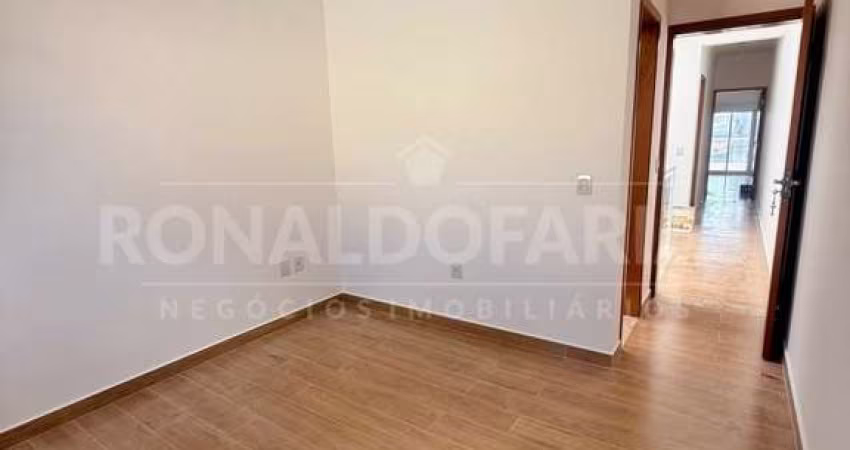 Sobrado à Venda com 3 dormitórios 3 Suítes e 2 Vagas em Jardim Palmares