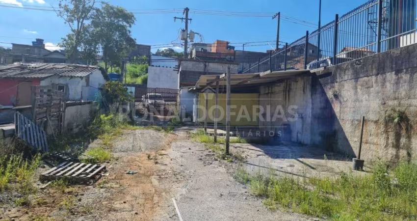 Vende-se Terreno de 1.200 mts próximo a Avenida Miguel Yunes