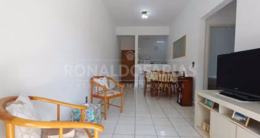 Apartmento  venda sendo dois dormitorios duas salas , sacada