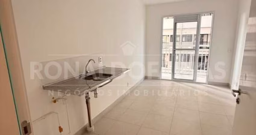 Apartamento para Locação com 32m²  2 Dormitórios e Varanda no Socorro