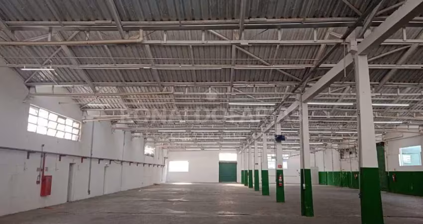 Galpão para locação com  6800,00 m. com 2318,00 de area contruida.